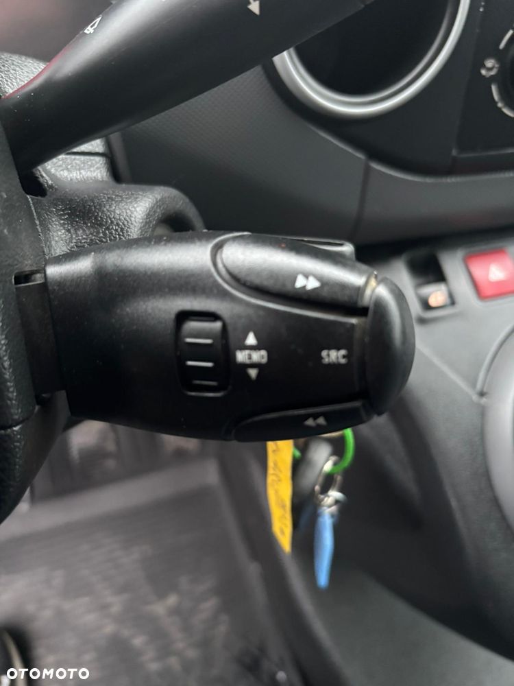 Peugeot Partner - 26