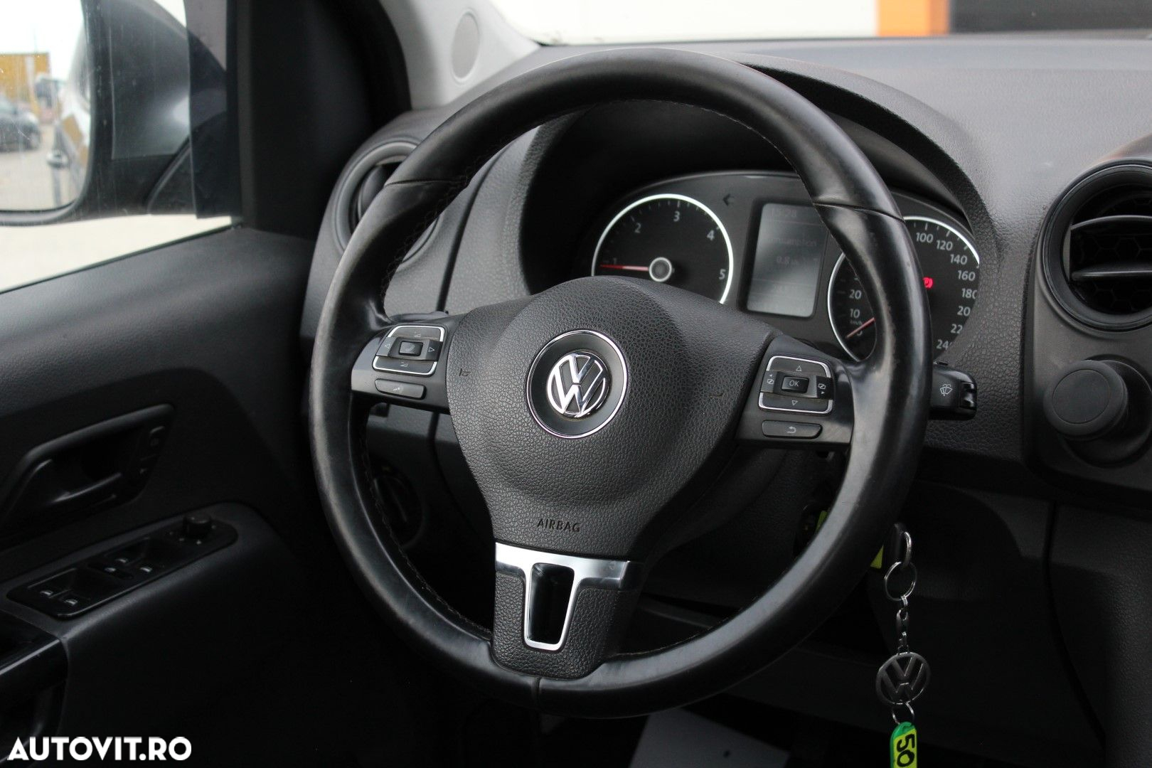 Volkswagen Amarok - 14