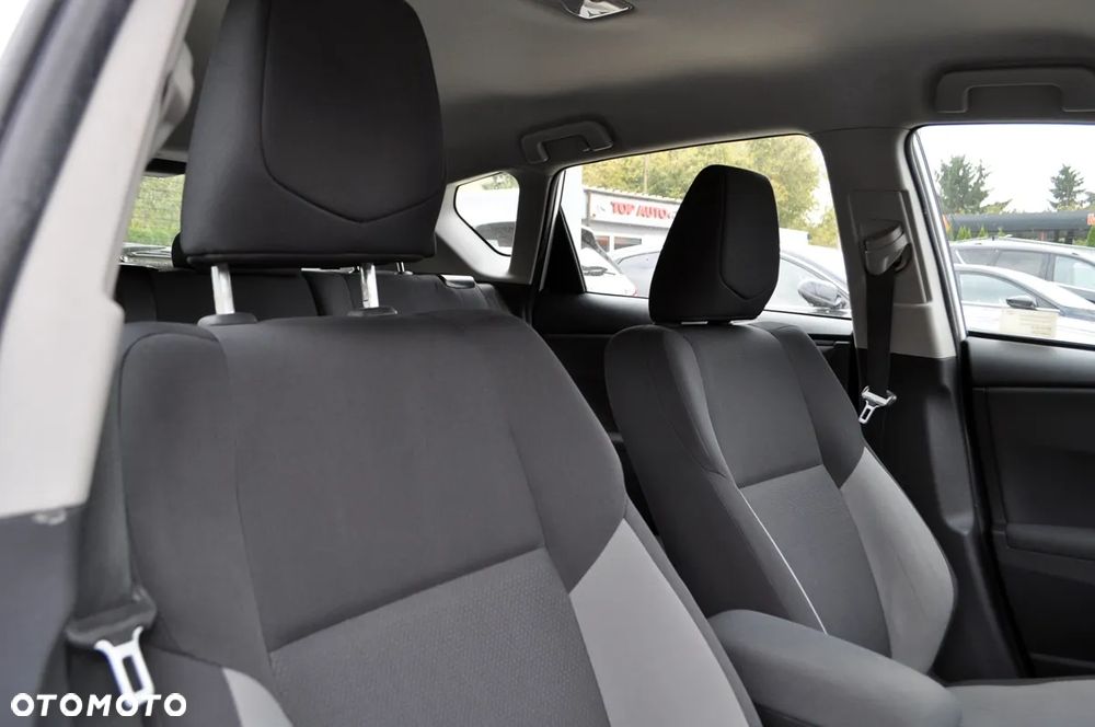 Toyota Auris 1.33 VVT-i Comfort - 39