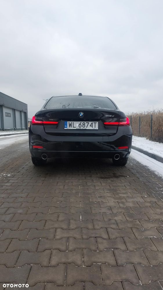 BMW Seria 3 318d mHEV - 9