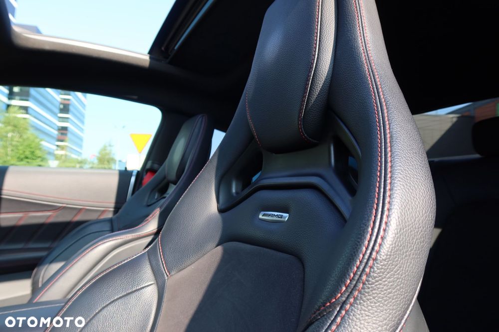 Mercedes-Benz Klasa C AMG 43 4-Matic - 10