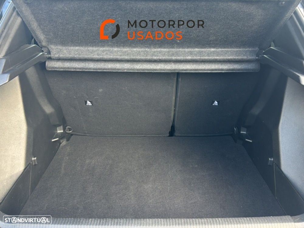 Peugeot 2008 1.2 PureTech Active Pack - 8