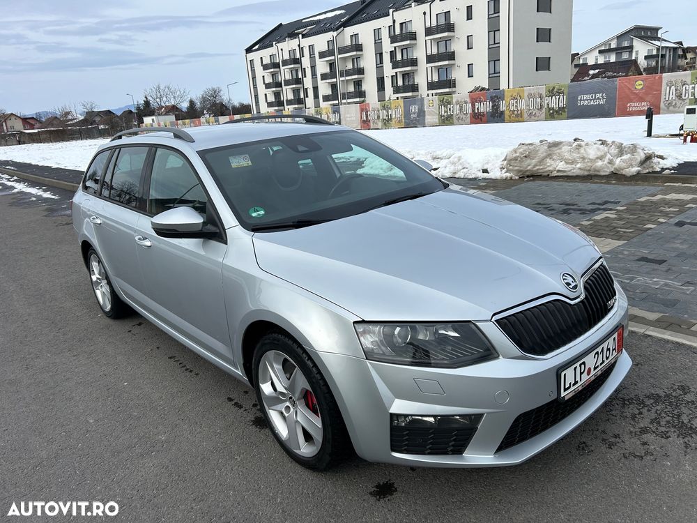 Skoda Octavia 2.0 TDI (Green tec) DSG RS - 1
