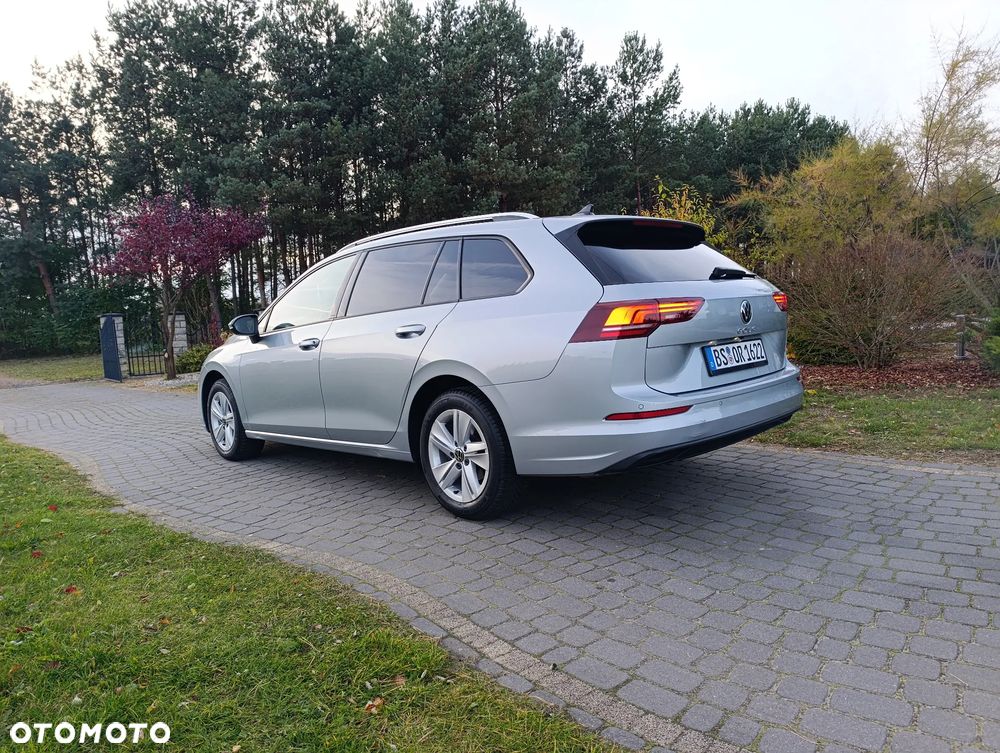 Volkswagen Golf 2.0 TDI SCR DSG Life - 8