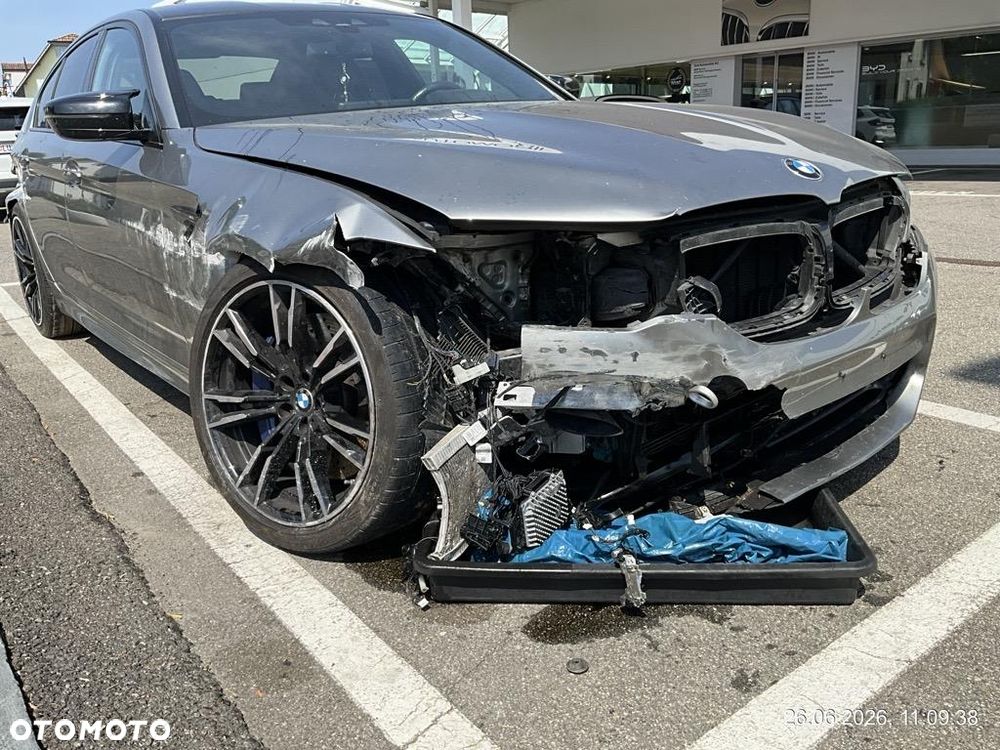 BMW M5 Competition - 6