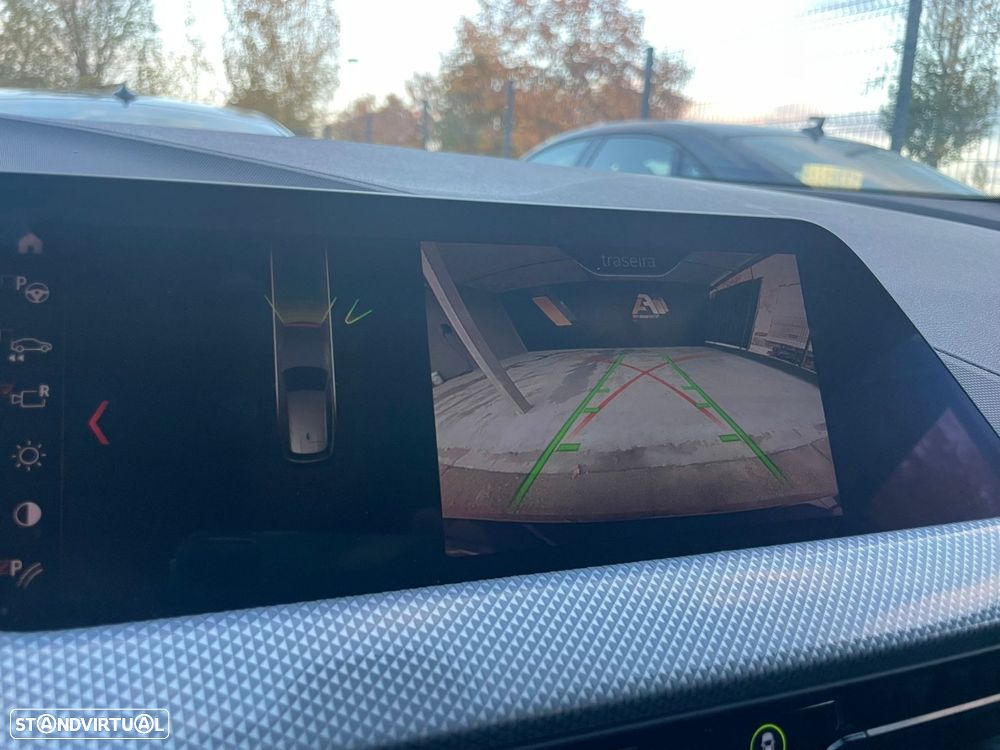 BMW 116 d Advantage Auto - 26