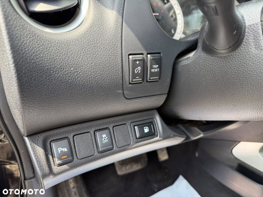 Nissan Navara - 13