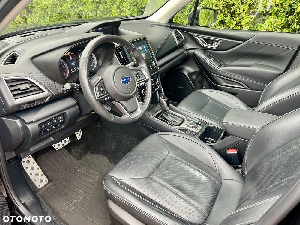 Subaru Forester 2.0i-L Platinum (EyeSight) Lineartronic - 13