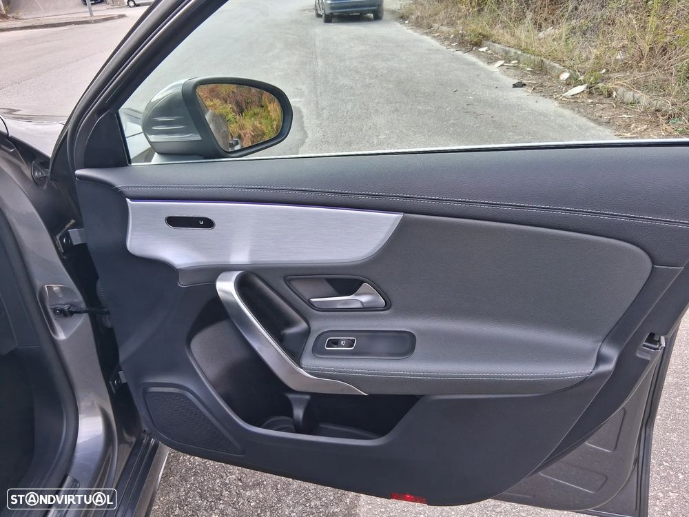 Mercedes-Benz A 200 AMG Line - 8