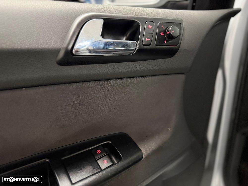 VW Polo 1.4 16V Highline ACA - 15