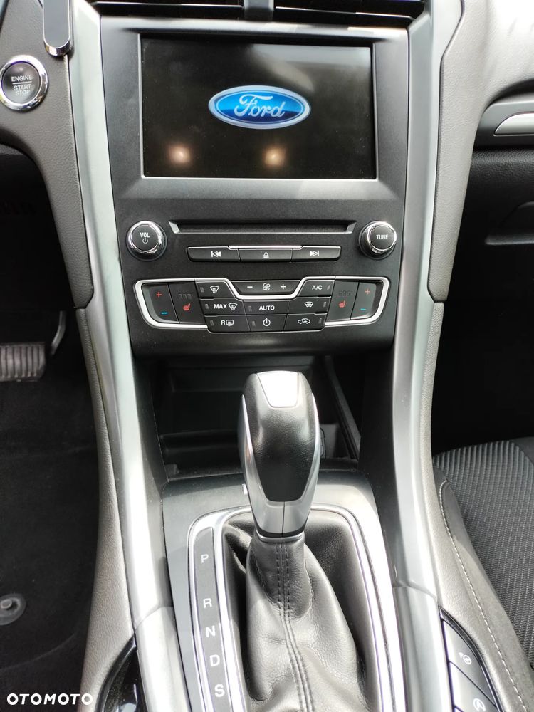Ford Mondeo 1.5 EcoBoost Start-Stopp Autom Titanium - 18