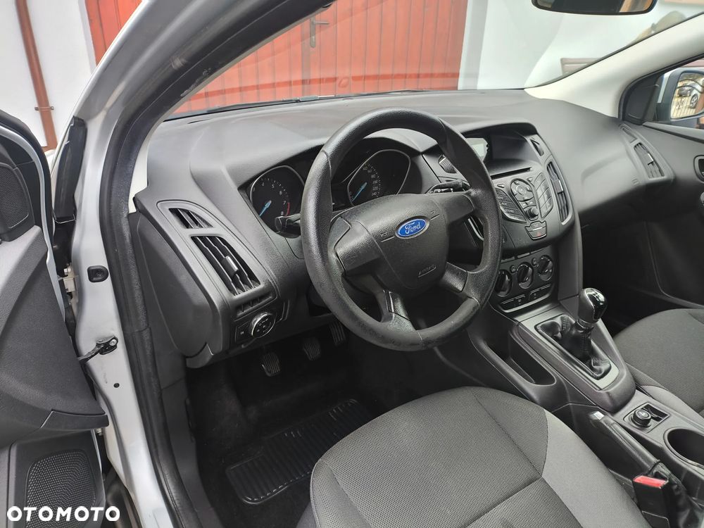 Ford Focus Turnier 1.0 EcoBoost Start-Stopp-System Business Edition - 7