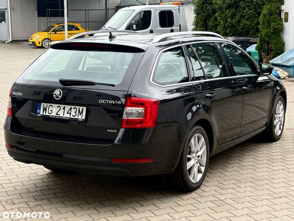 Skoda Octavia 2.0 TDI 4x4 DSG Clever - 4