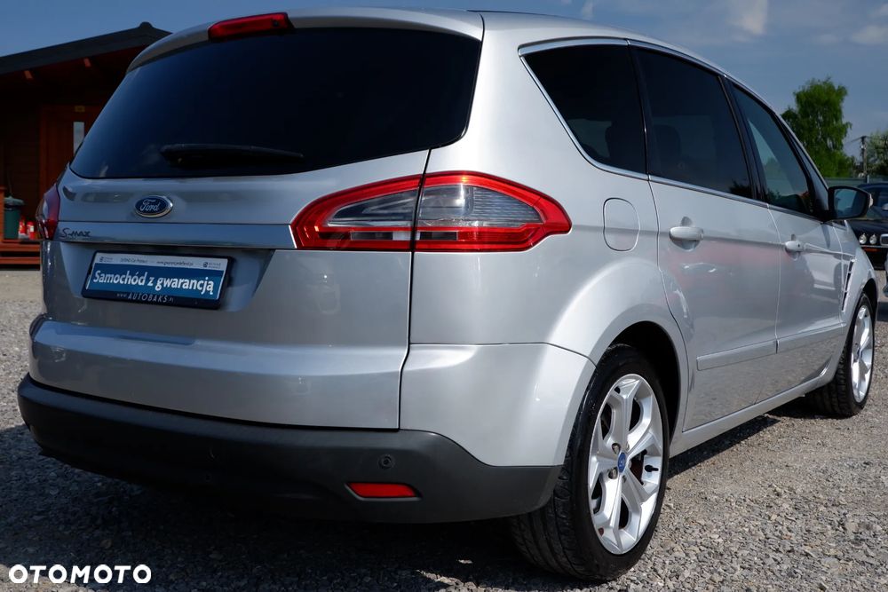 Ford S-Max 2.0 TDCi DPF Titanium - 32