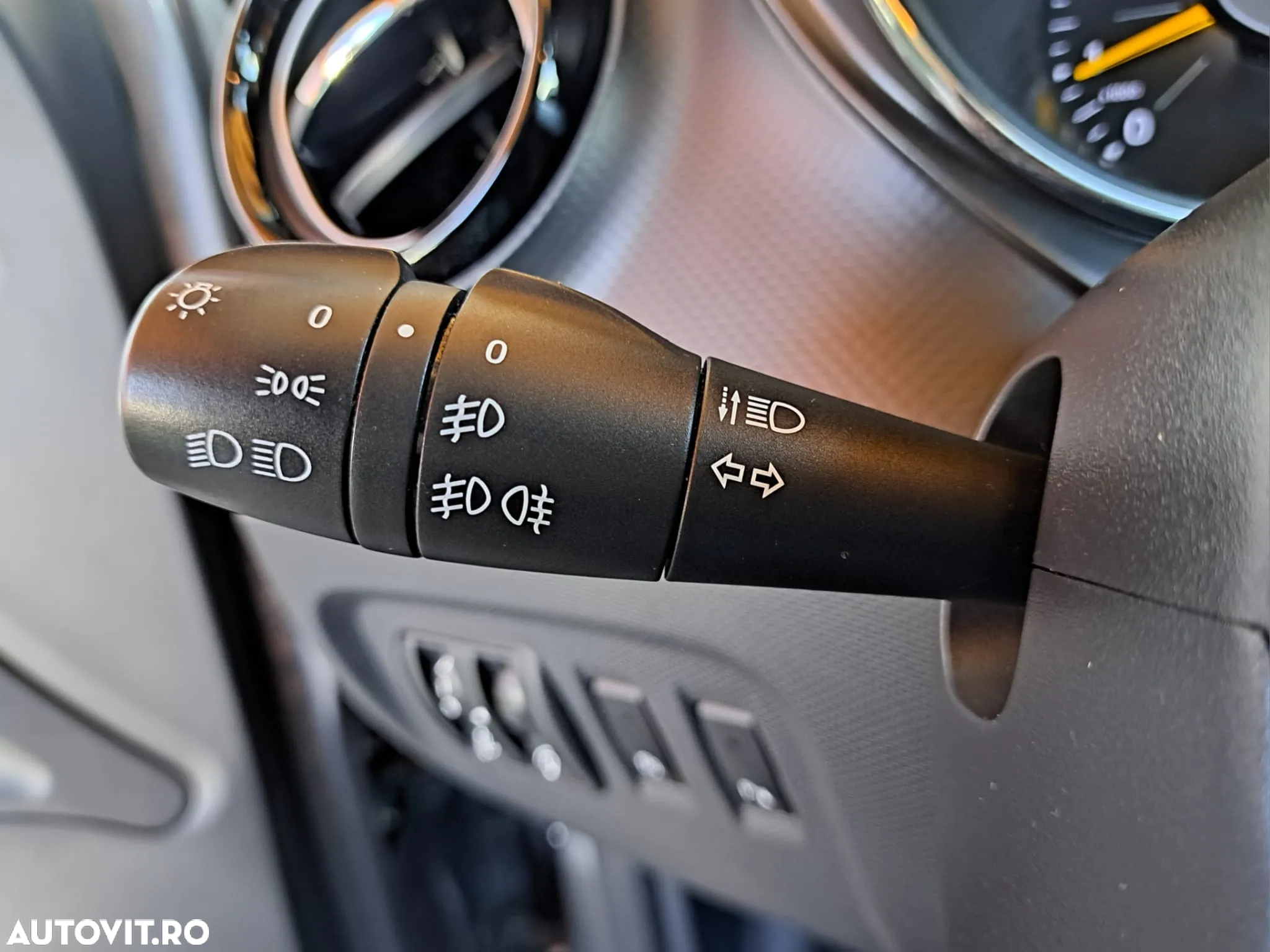Renault Captur dCi Expression - 9