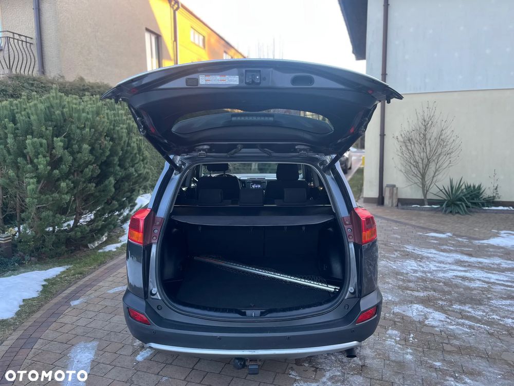 Toyota RAV4 2.0 D-4D Active - 14