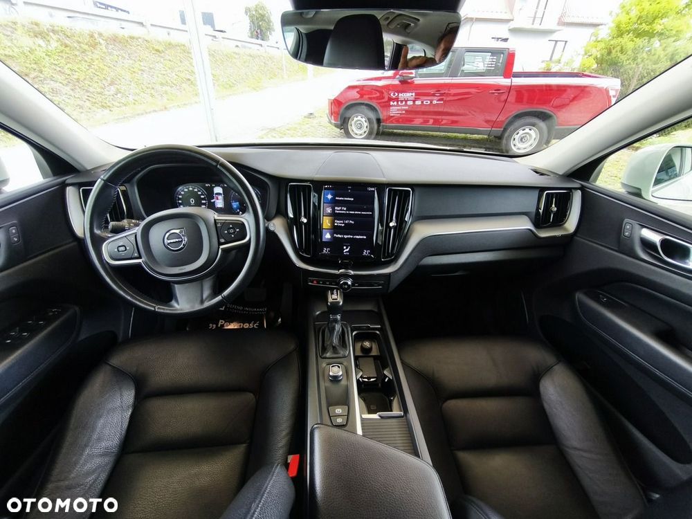 Volvo XC 60 D4 AWD Momentum - 20