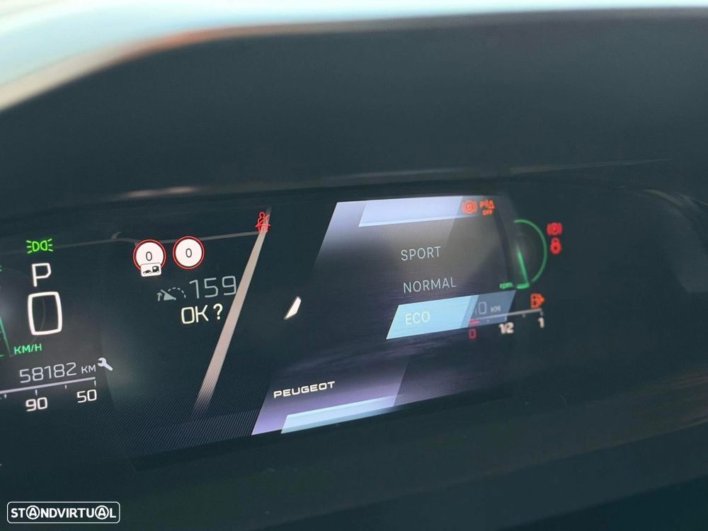Peugeot 308 SW 1.2 PureTech GT EAT8 - 18