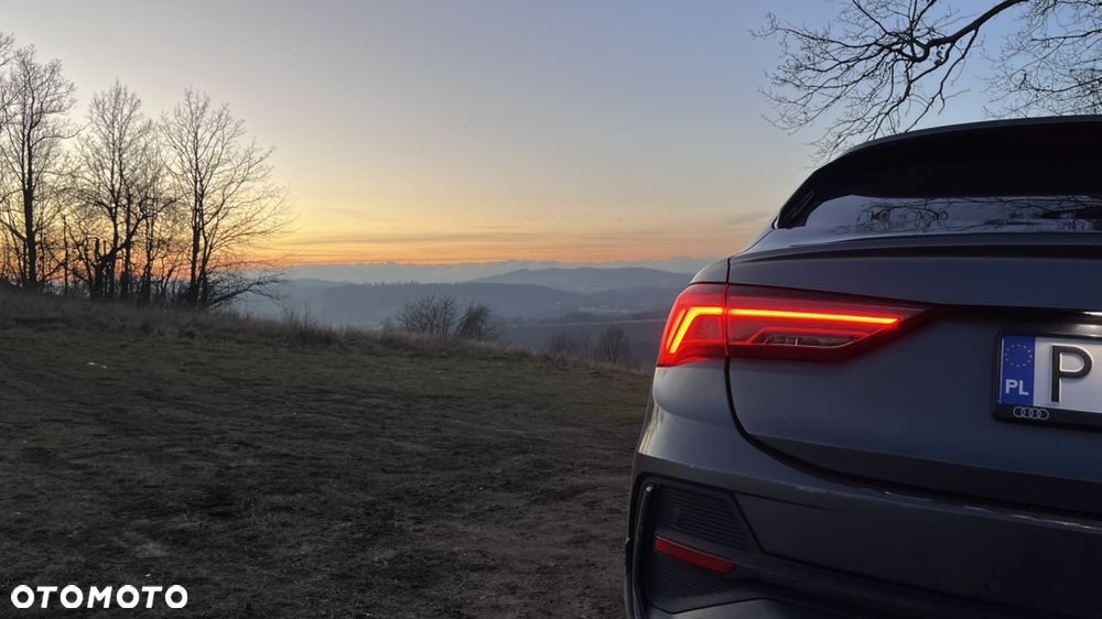 Audi Q3 Sportback 40 TFSI Quattro S-Line S tronic - 2