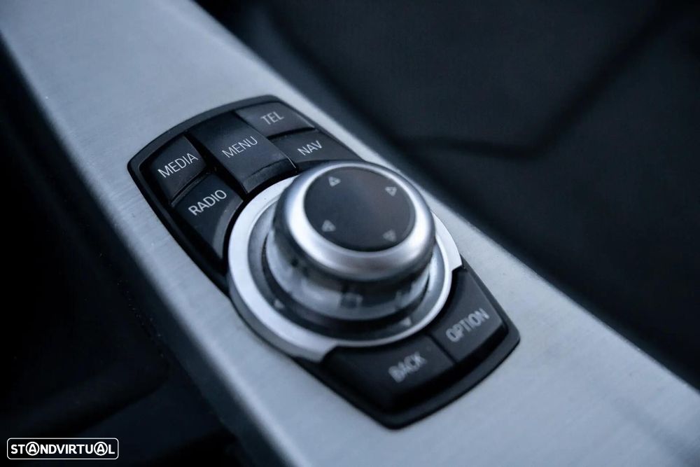 BMW 318 d Line Modern - 19