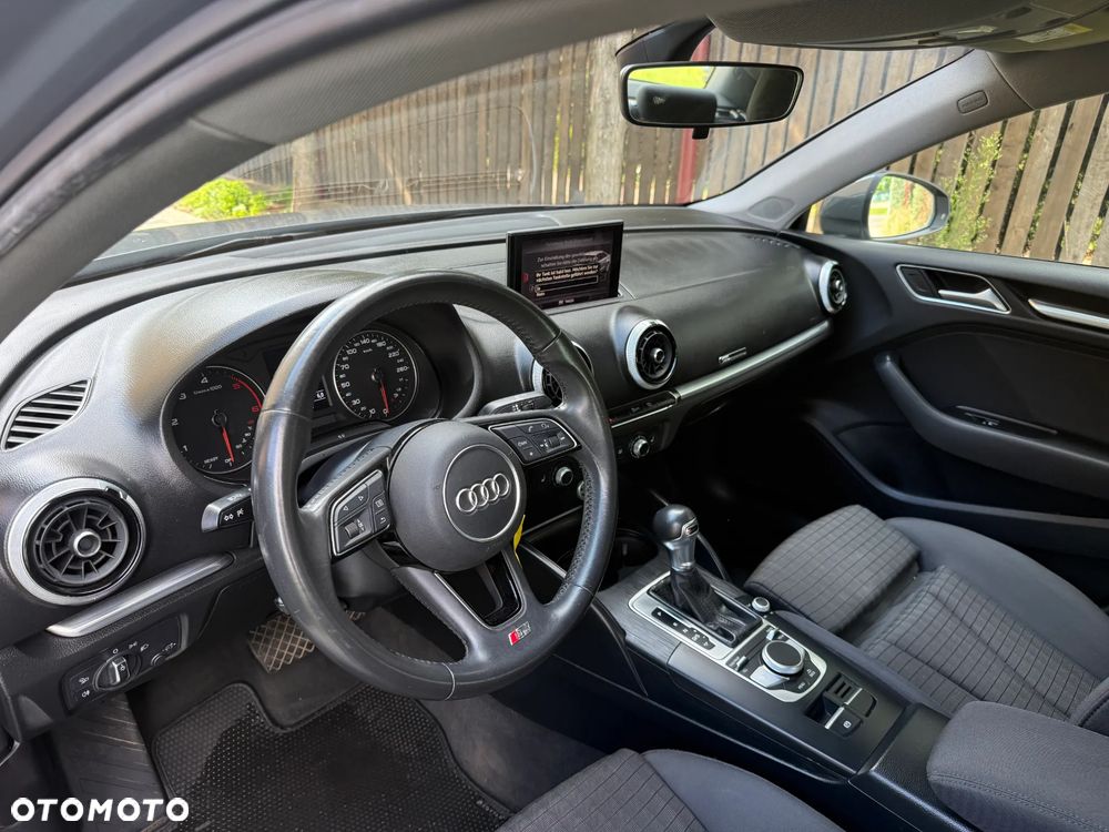 Audi A3 Limousine 1.6 TDI S tronic sport - 9