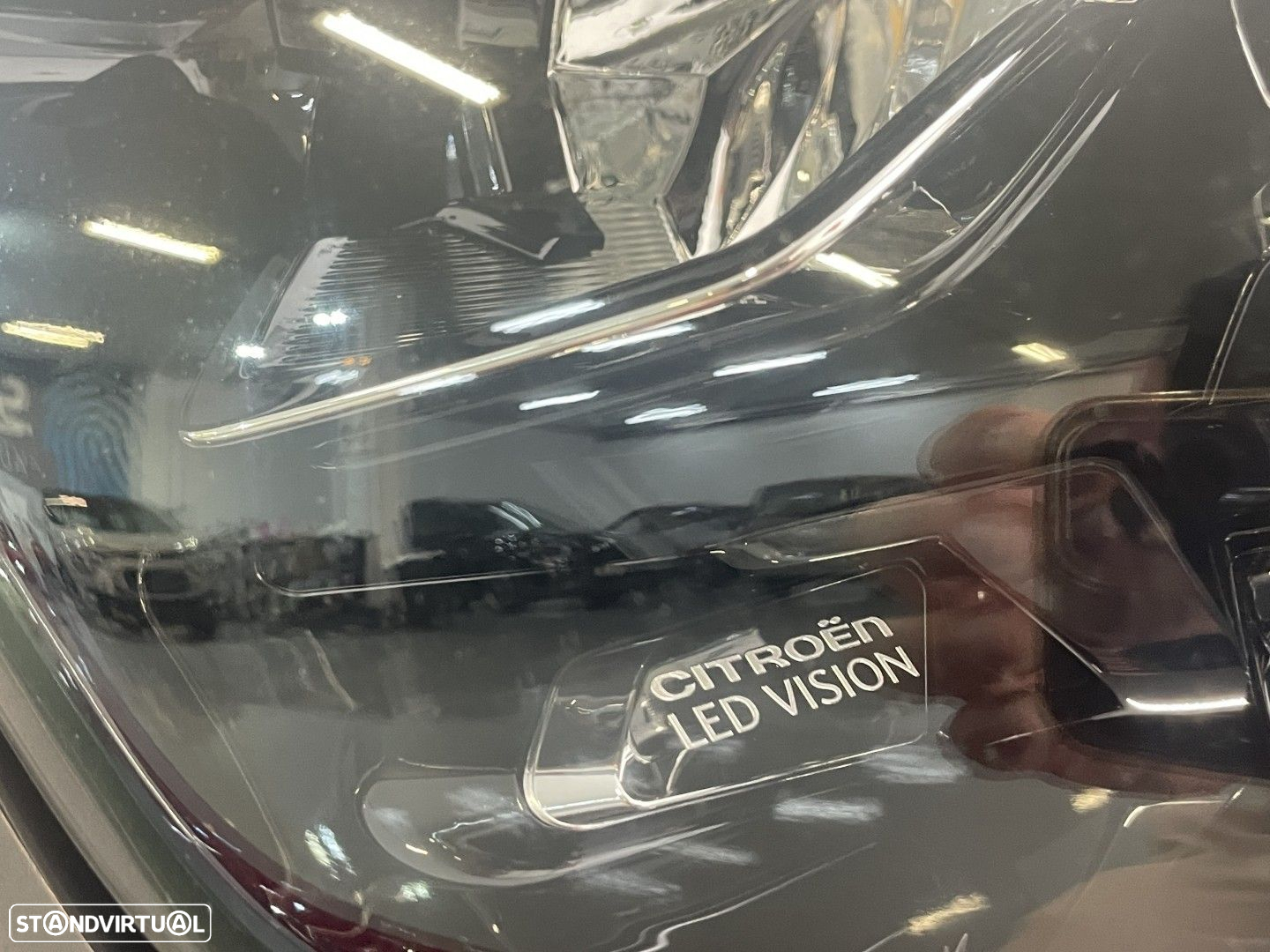 Citroën C3 1.2 PureTech Shine - 21