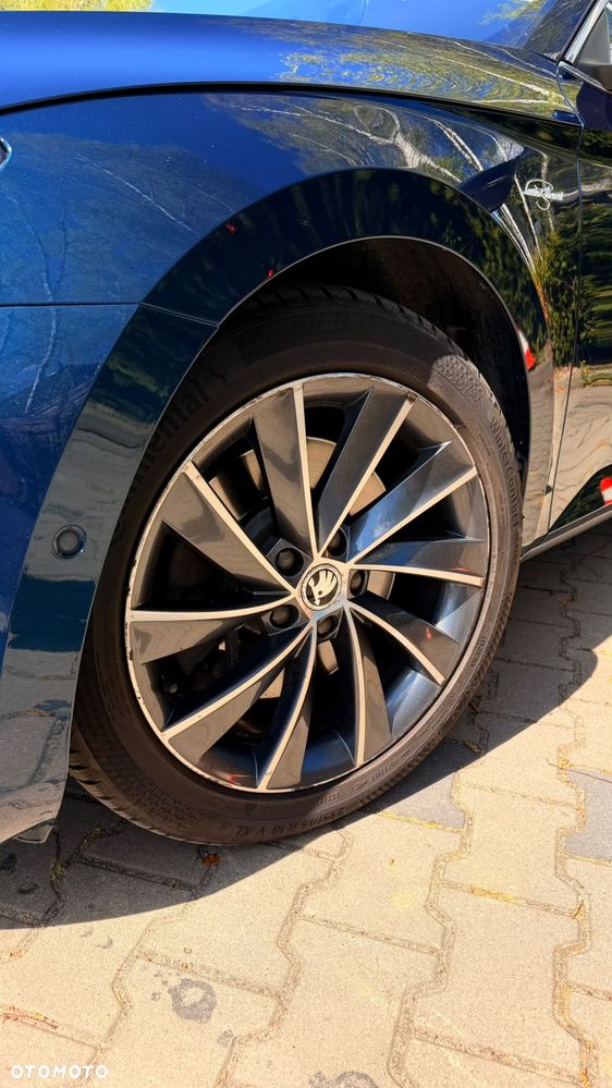 Skoda Superb 2.0 TSI 4x4 L&K DSG - 2