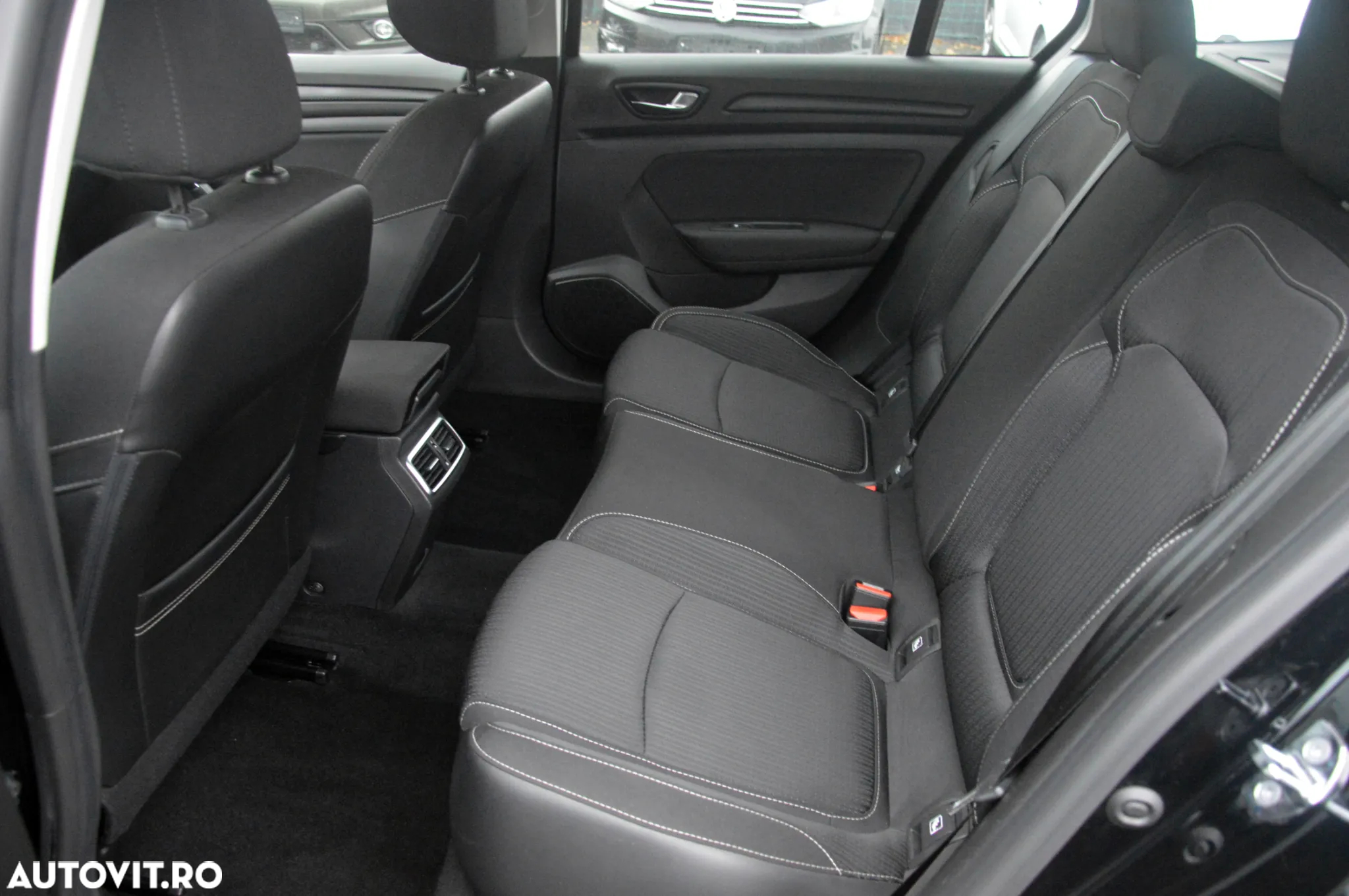 Renault Megane BLUE dCi 115 EDC BUSINESS EDITION - 6