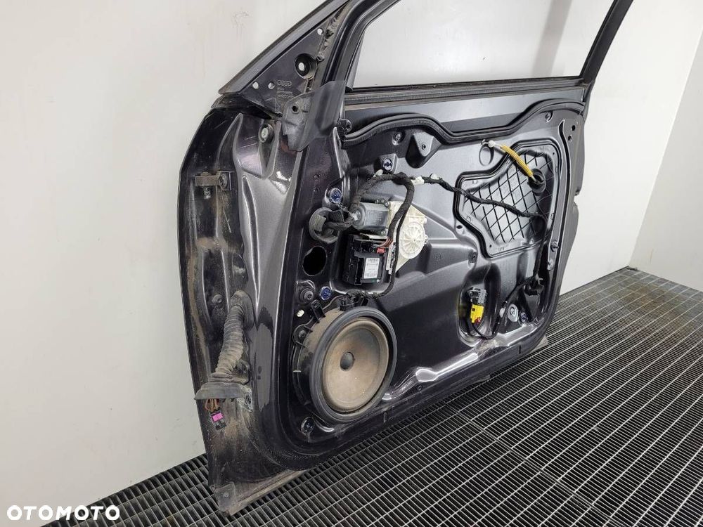 DRZWI PRZÓD PRAWE AUDI A3 8P 5D SPORTBACK 2005 EU - 10