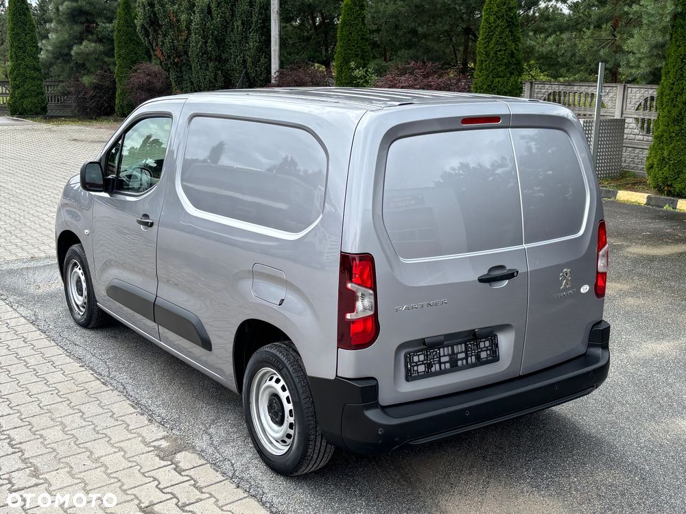 Peugeot Partner - 16