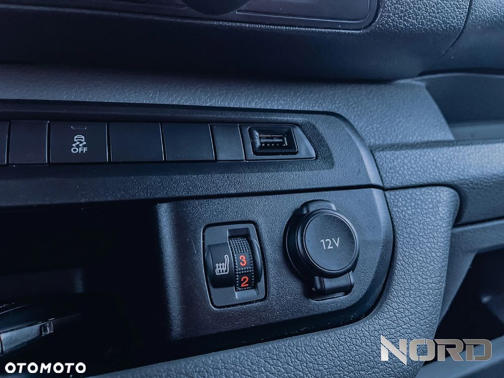 Peugeot Expert 2.0 4x4 Standard Premium - 23