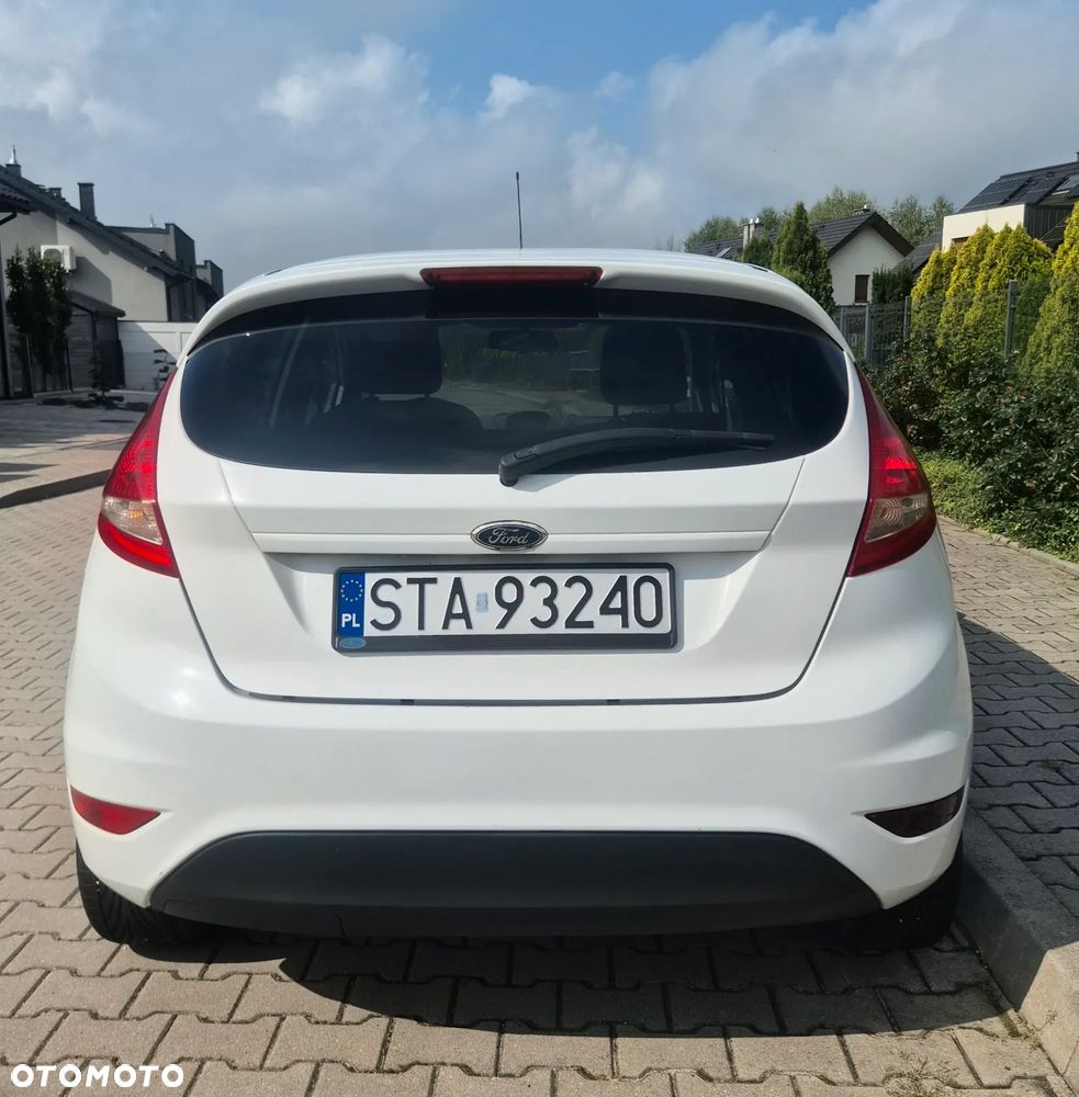 Ford Fiesta 1.25 Titanium - 10