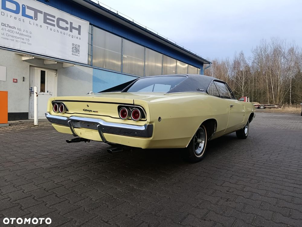 Dodge Charger - 9