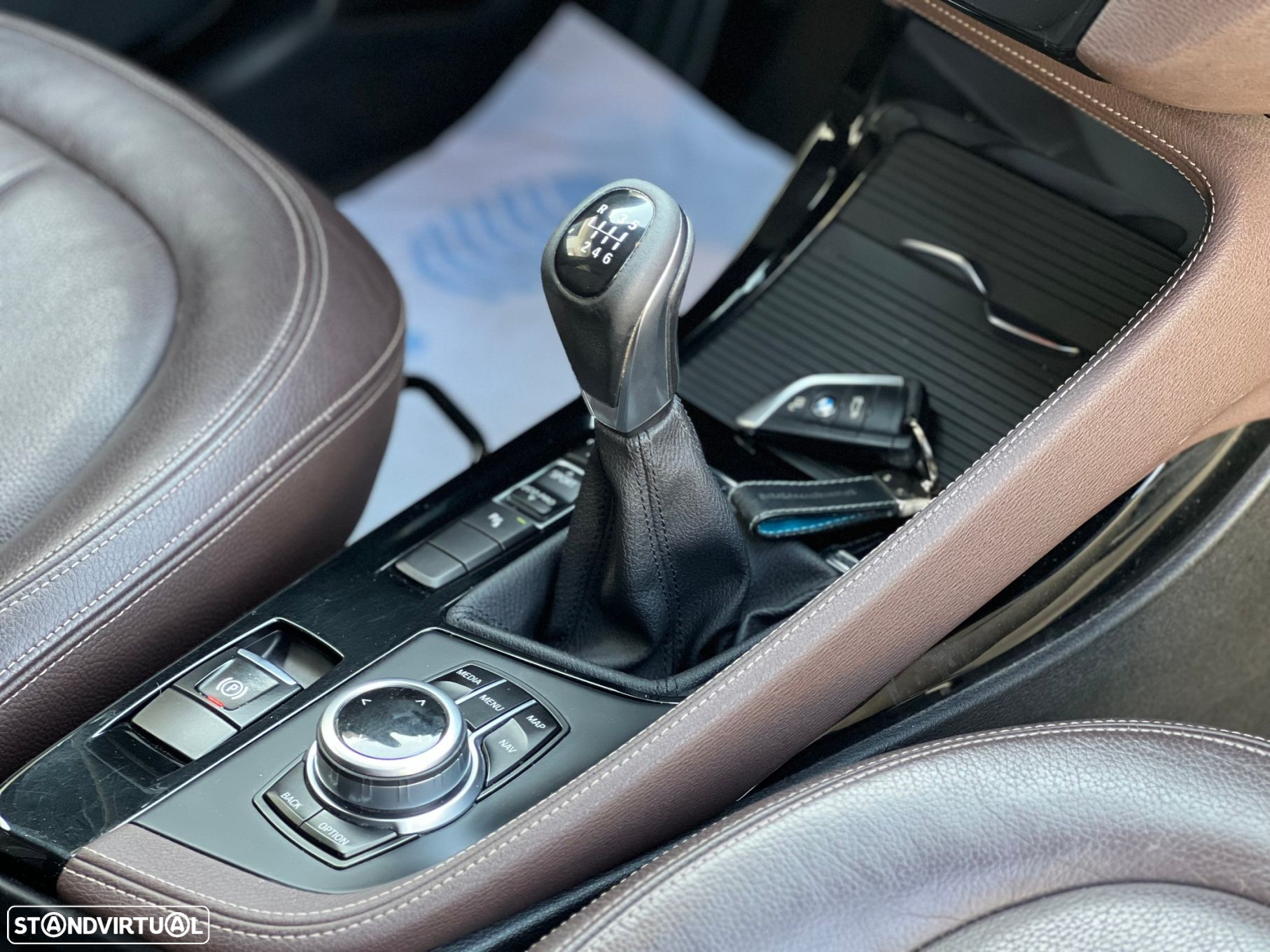 BMW X1 16 d sDrive Line xLine - 16
