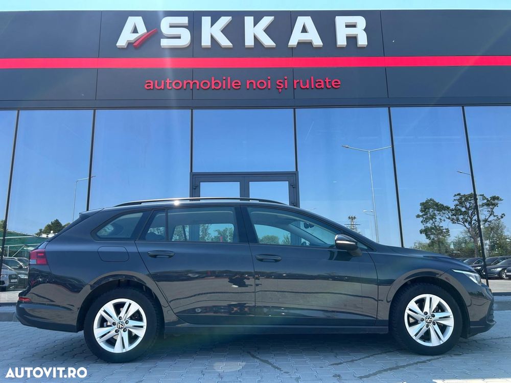 Volkswagen Golf Variant 1.0 eTSI OPF DSG Life - 4