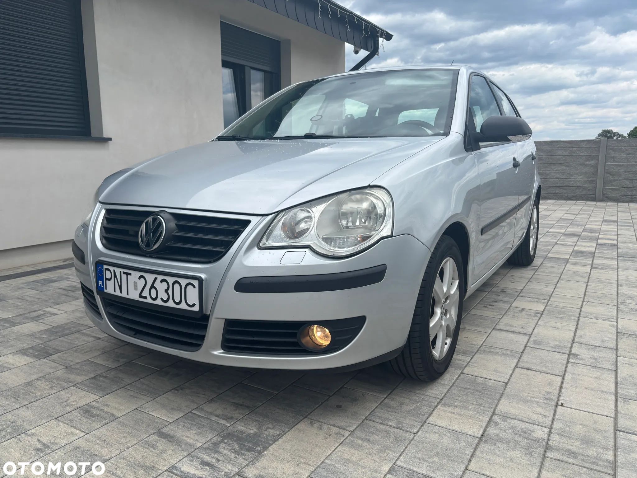 Volkswagen Polo 1.4 16V Trendline Tiptr - 1