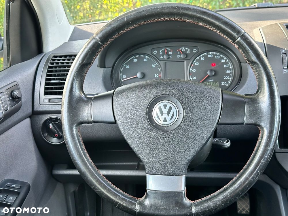 Volkswagen Polo 1.4 16V Fun - 15