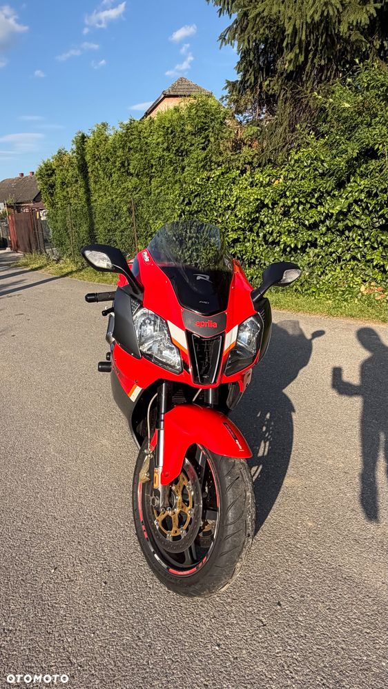 Aprilia RSV - 6