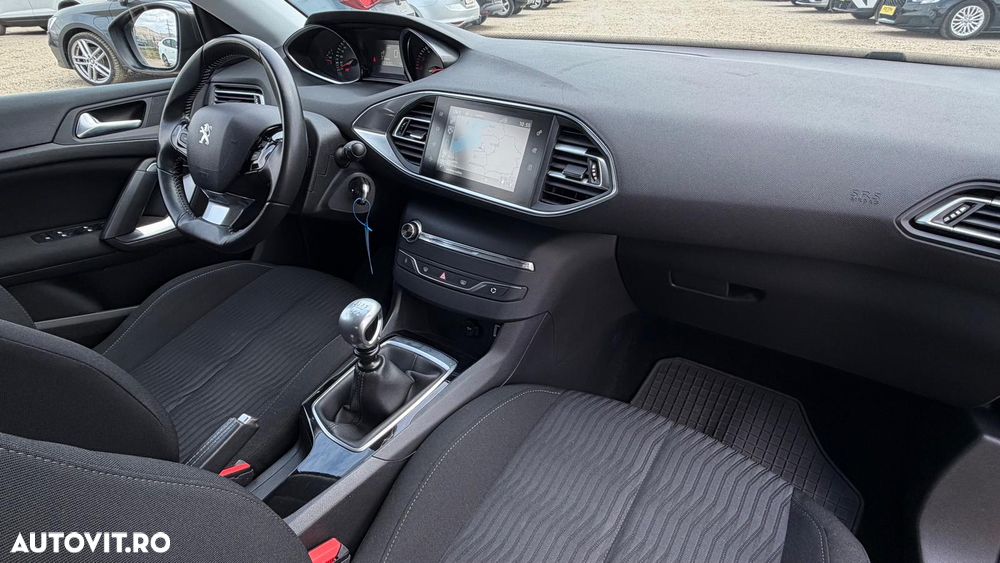 Peugeot 308 e-HDi 115 Stop & Start Niveau 2 Business-Line - 9