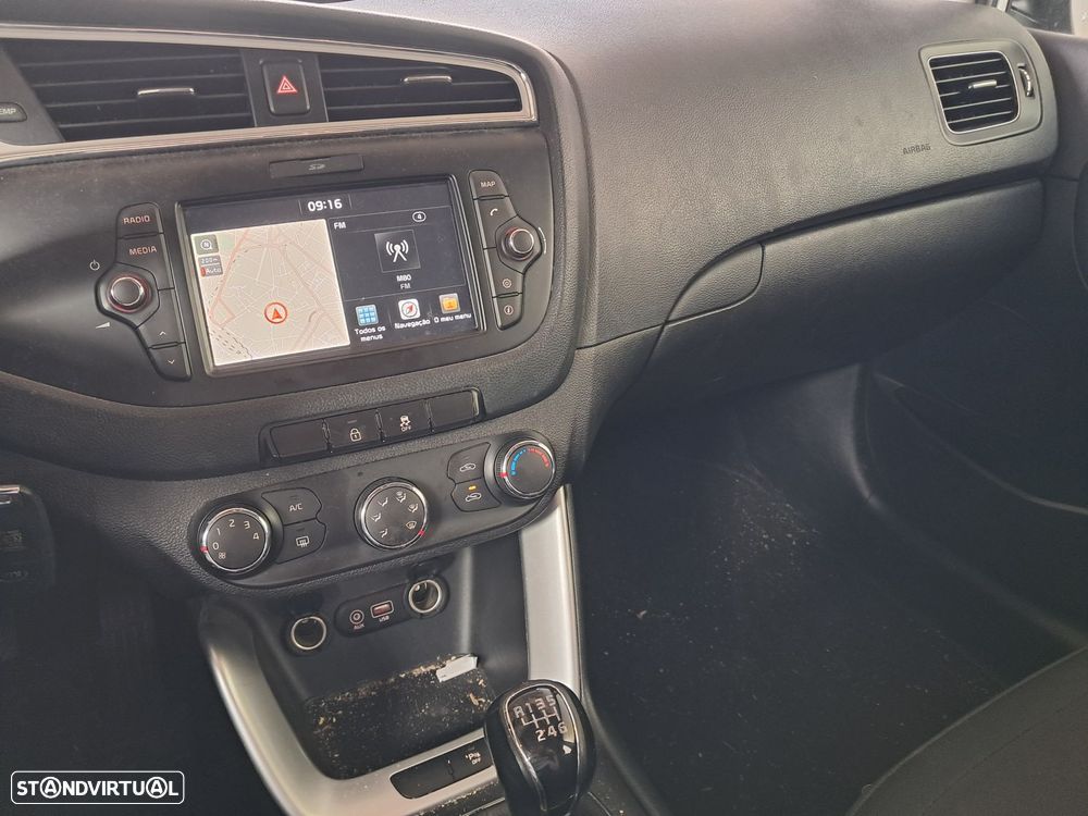 Kia Ceed 1.4 CRDi Nav Line - 8
