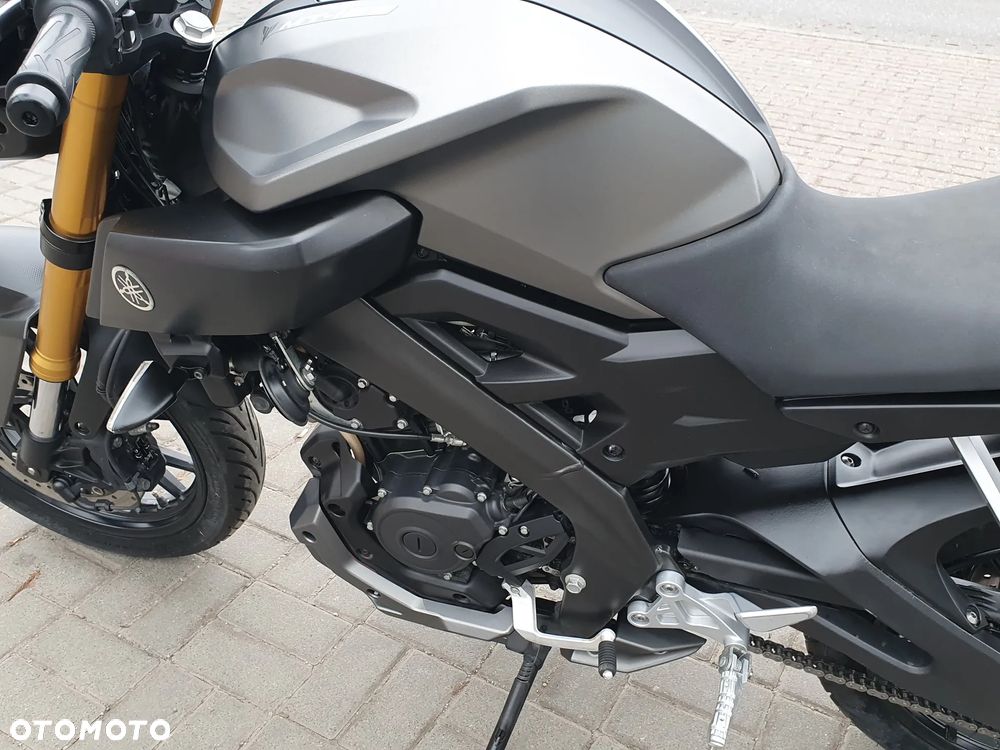Yamaha MT - 38