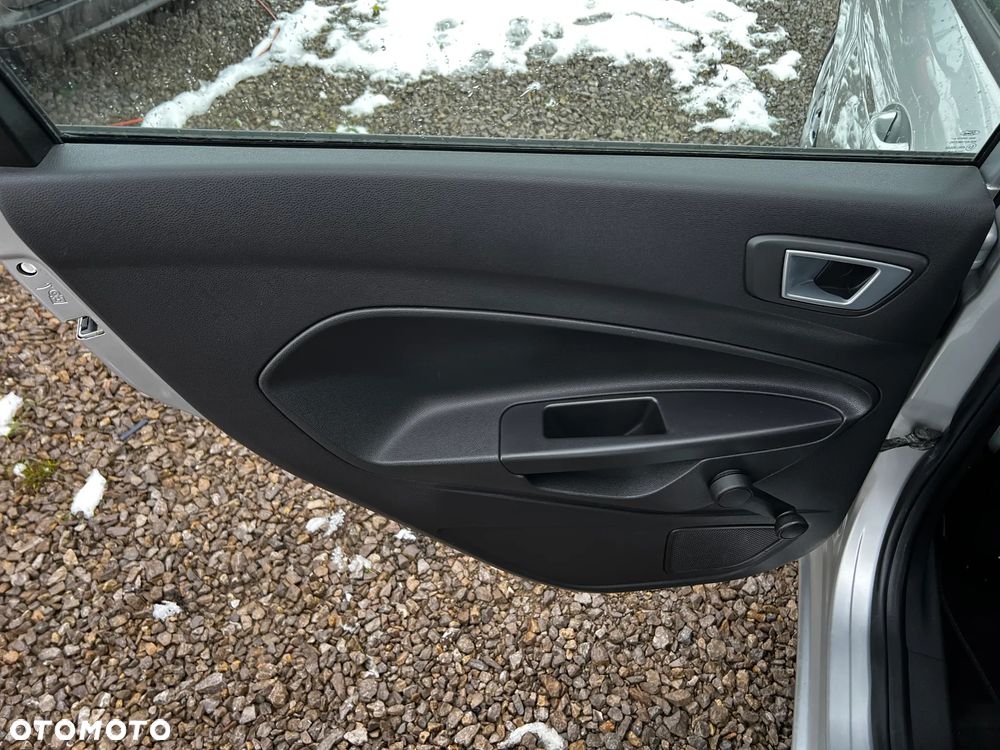 Ford Fiesta 1.6 TDCi Trend - 25