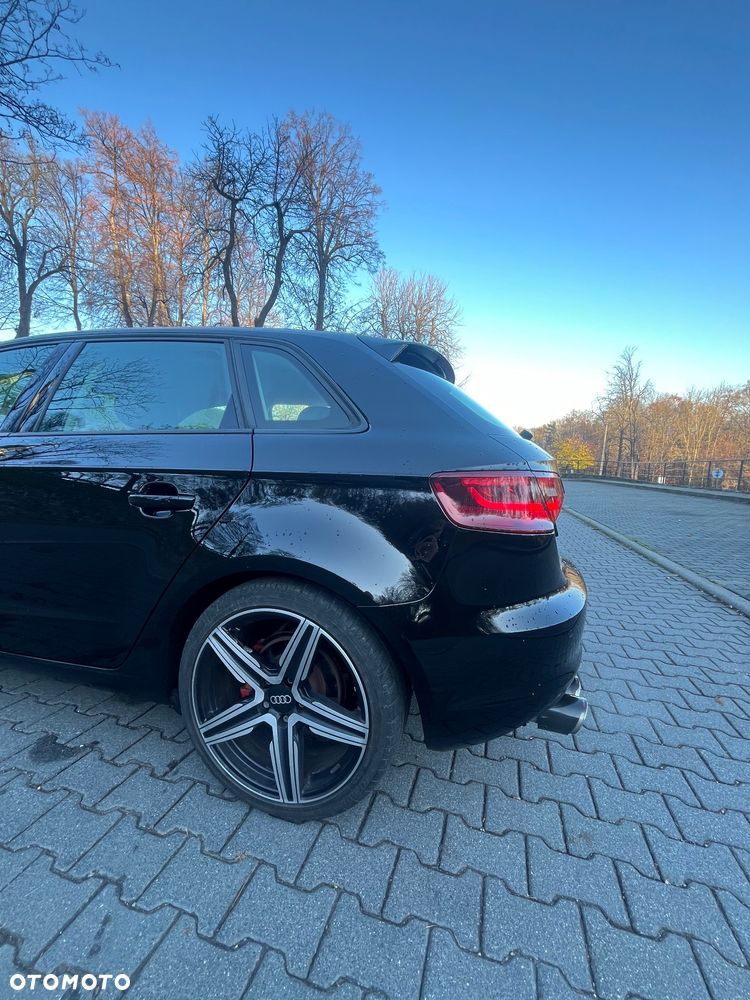 Audi A3 Sportback 1.4 TFSI Ambiente - 5