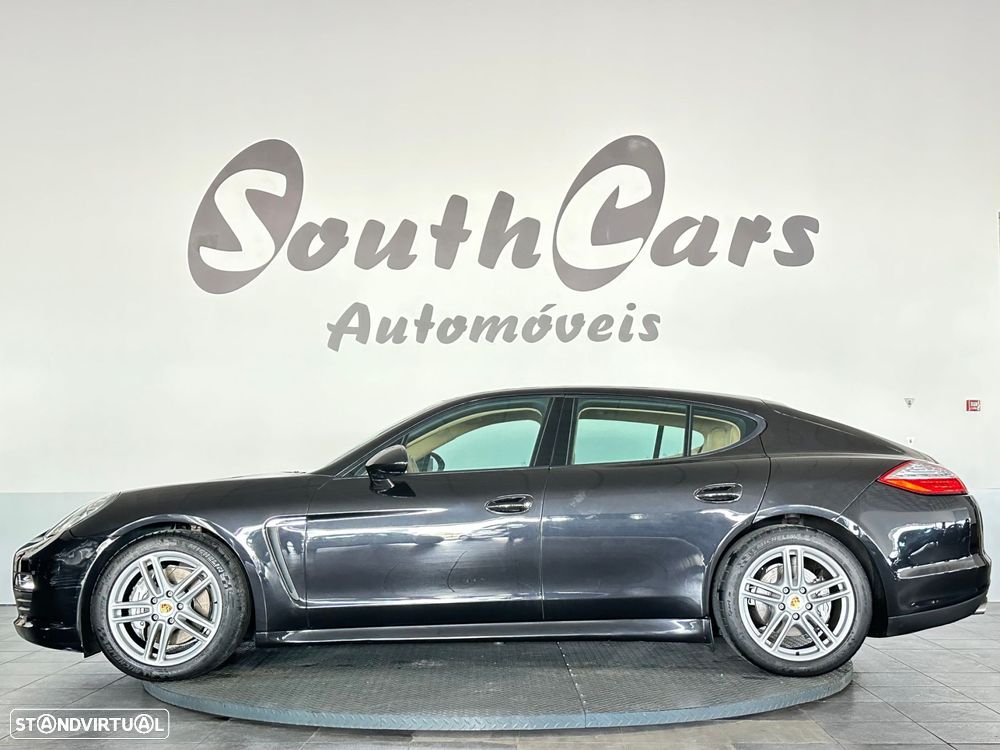 Porsche Panamera 4 PDK - 11