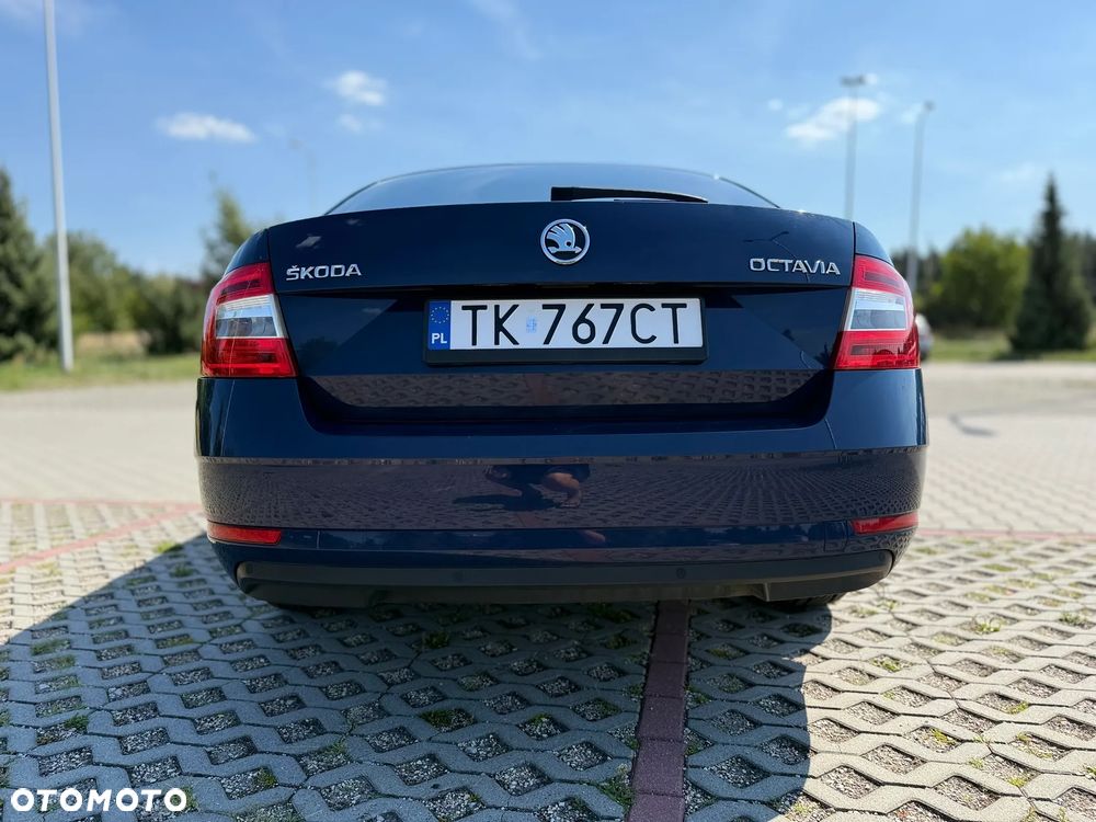 Skoda Octavia 1.6 TDI SCR Ambition DSG - 6