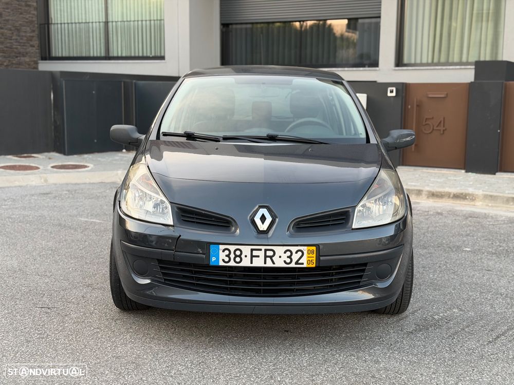 Renault Clio 1.5 dCi Confort - 9