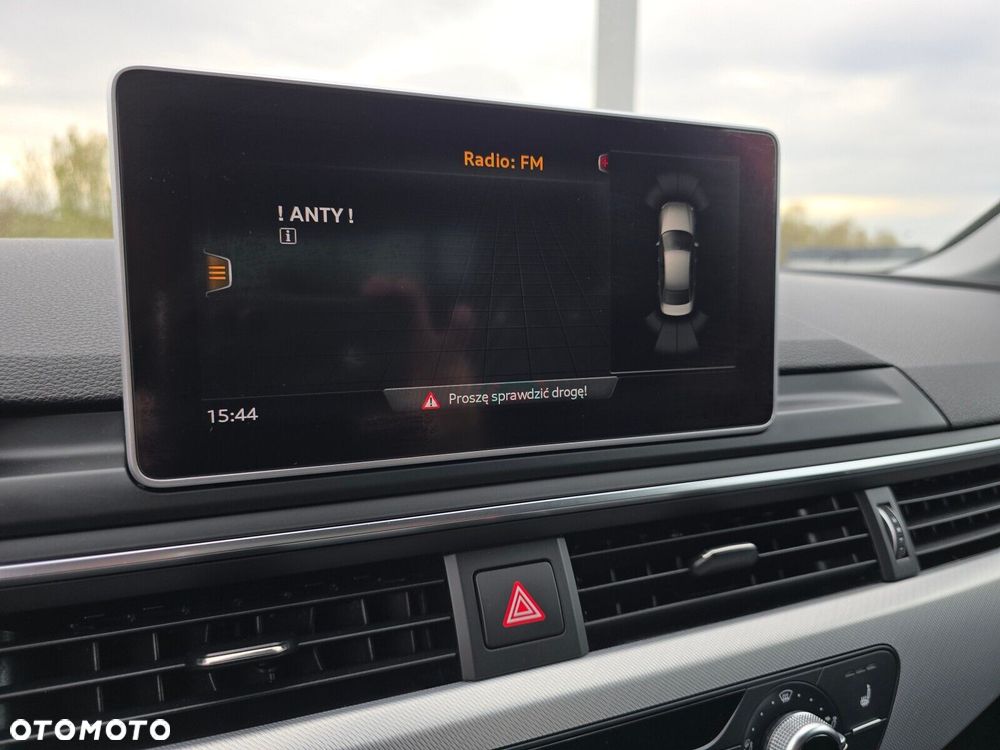 Audi A4 Limousine - 20