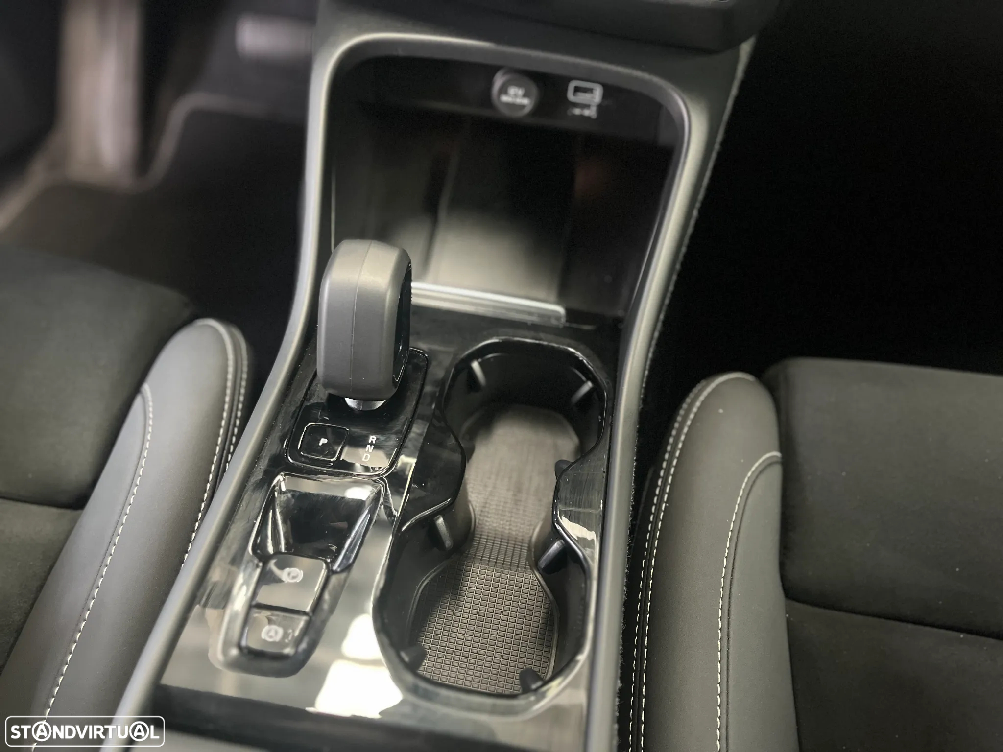 Volvo XC 40 1.5 T2 Plus Dark Auto - 18