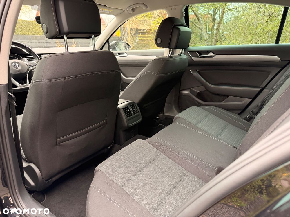 Volkswagen Passat 2.0 TSI Elegance DSG - 10