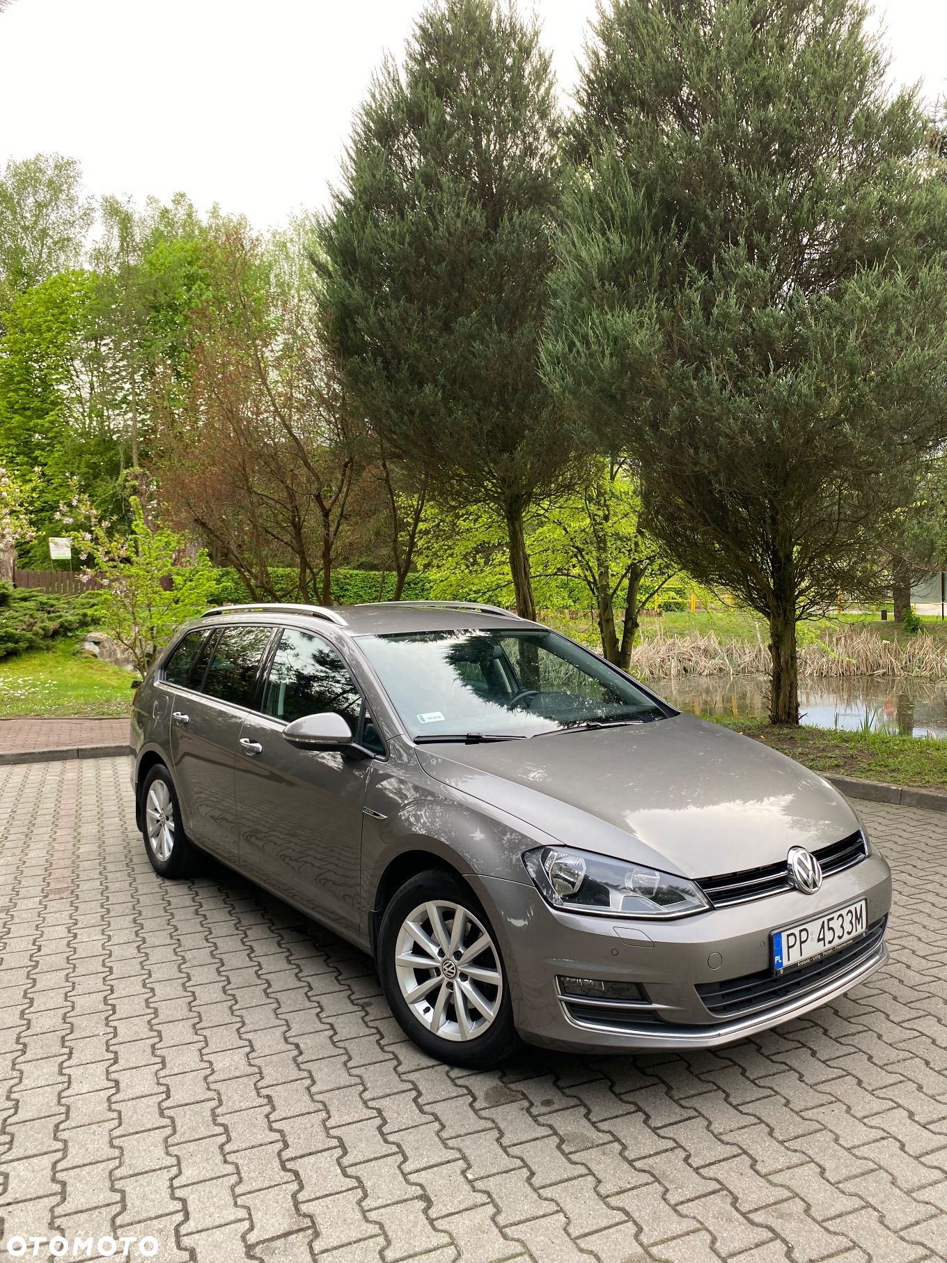 Volkswagen Golf 1.6 TDI BlueMotion Technology DSG Lounge - 1